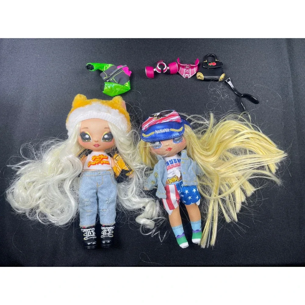 Surprise Doll‎ Lot of 2 Blonde Soft Fashion Dolls Clothes Accessories